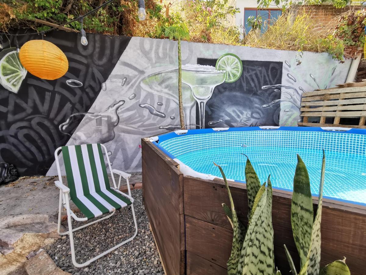 Margaritas Hostel Puerto Vallarta Eksteriør bilde